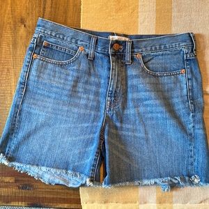 Madewell boyfriend denim shorts
